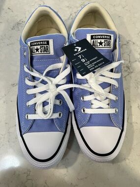 Converse Kids Low Top Sneakers in Lavender with White Trim